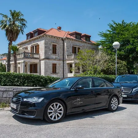 Filaus فندق مبيت وإفطار 4*